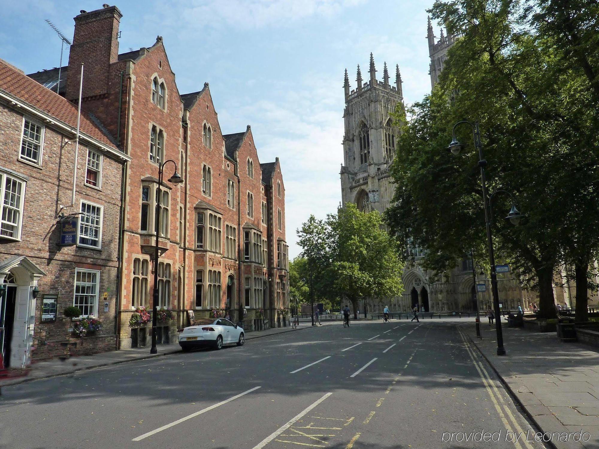 The Dean Court Hotel York Exterior photo